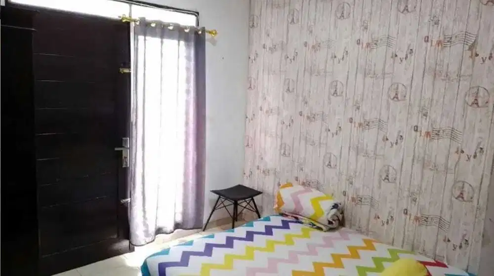 Di jual rumah 1½ lantai siap huni dalam Cluster di Jatiwaringin Bekasi