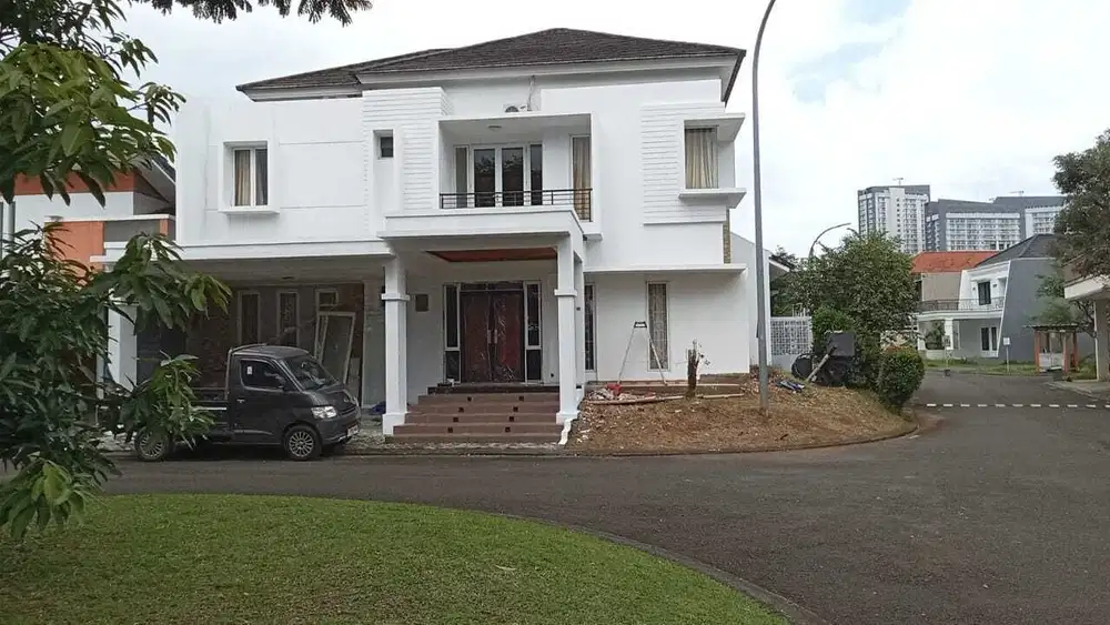DIJUAL RUMAH 2 LANTAI KAWASAN BSD TANGERANG LOKASI STRATEGIS
