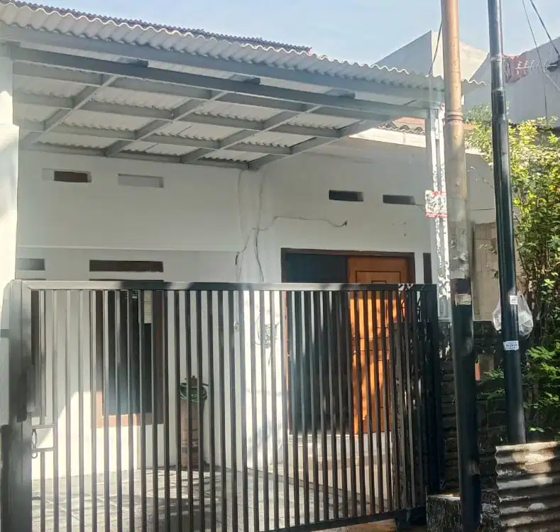 DI JUAL RUMAH KOMPLEK PT HII DI KELAPA GADING