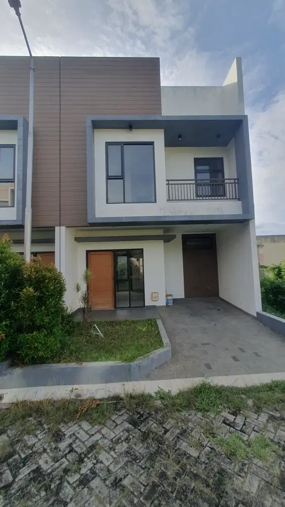 Rumah Jl Raya Ciracas 5 menit LRT bisa KPR paling murah