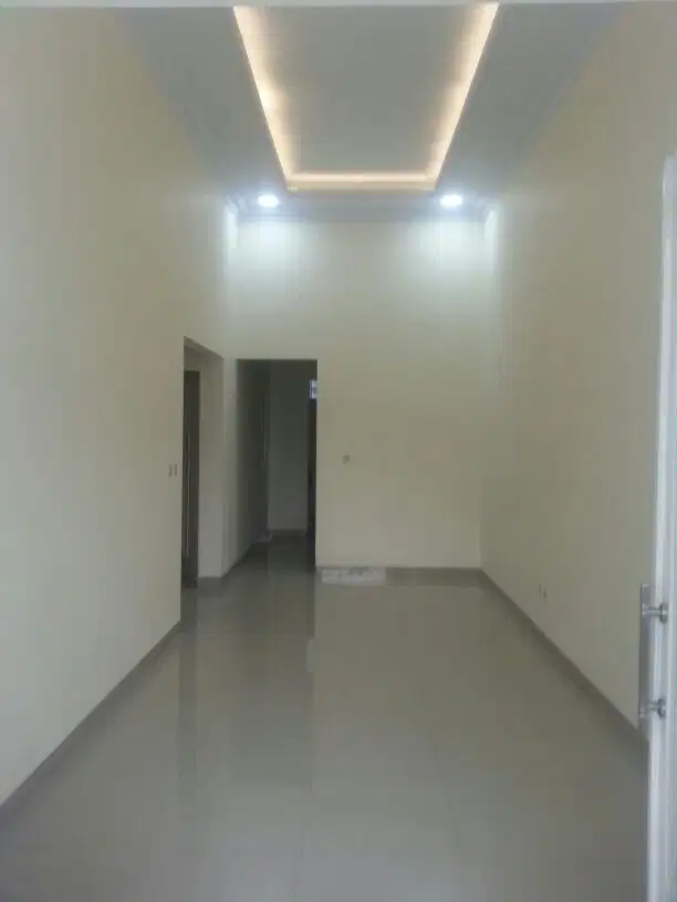 DIJUAL RUMAH GRIYA ZAHIRAH 3 KAWASAN CENGKARENG TERSEDIA 3 UNIT