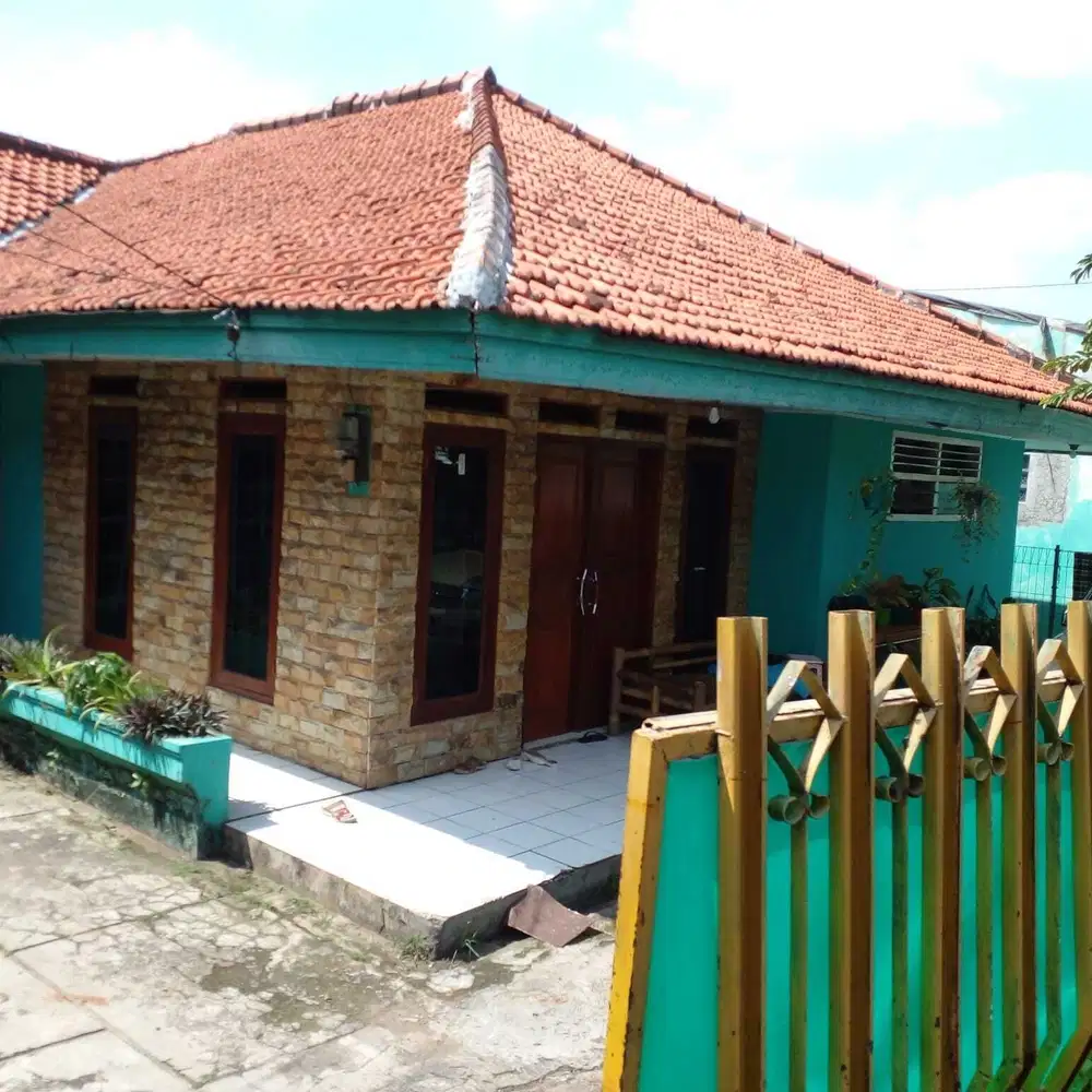 DI JUAL RUMAH DAN KONTRAKAN 5 PINTU ULUJAMI PESANGGRAHAN
