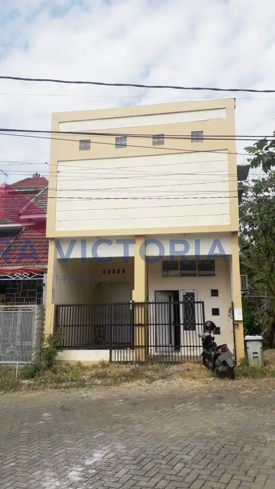 Rumah 2 Lantai Lokasi Favorit Siap Huni Dekat UB dan  Suhat