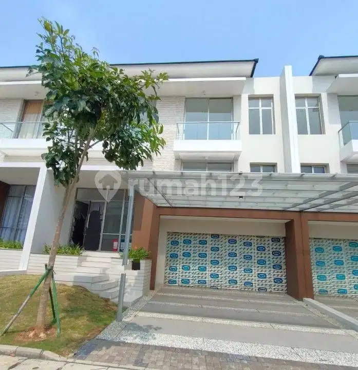 Rumah Cluster PIK2 Uk 10x25 Hoek, Bagus Termurah Langka