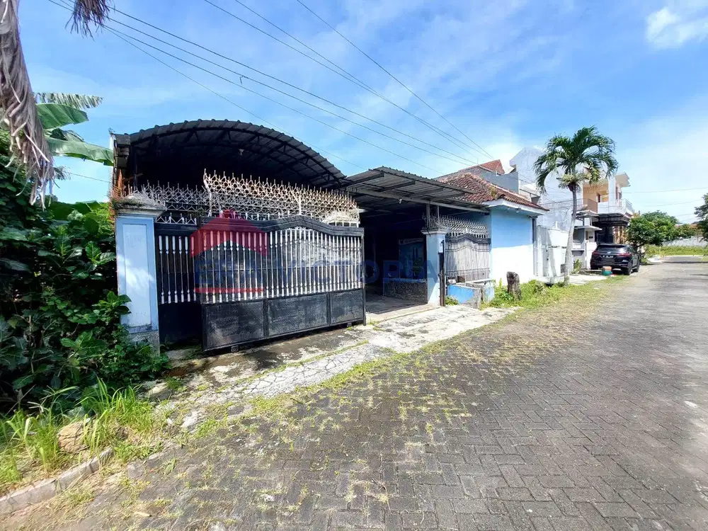 Rumah Ex Kantor Dijual Lokasi Super Strategis Dekat Pusat Perkantoran