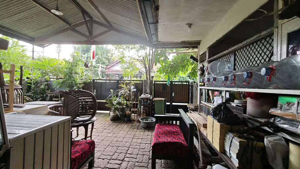 DIJUAL RUMAH HITUNG TANAH AREA PALAPA PASAR MINGGU