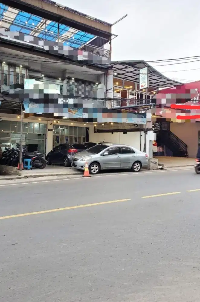 Termurah! Ruang usaha resto aktif dan kost mainroad jatinangor