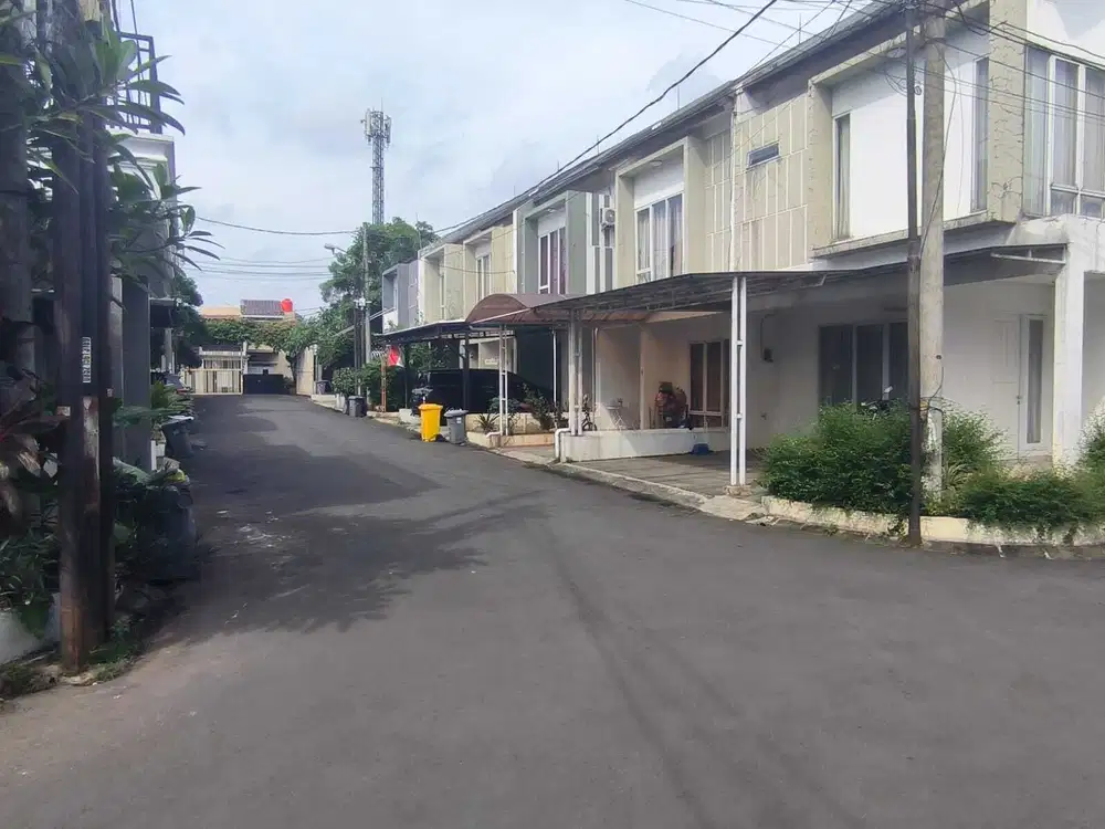 Dijual Rumah Mungil Cantik Area Jagakarsa Dalam Cluster