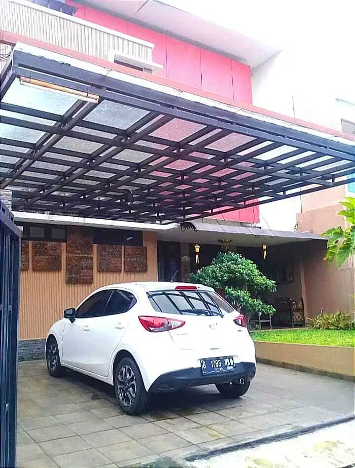 Di jual rumah 2 lantai sektor 2 Bintaro - tangsel