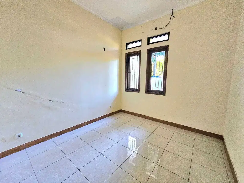 Disewakan rumah siap huni di Cluster Aralia Harapan Indah Bekasi