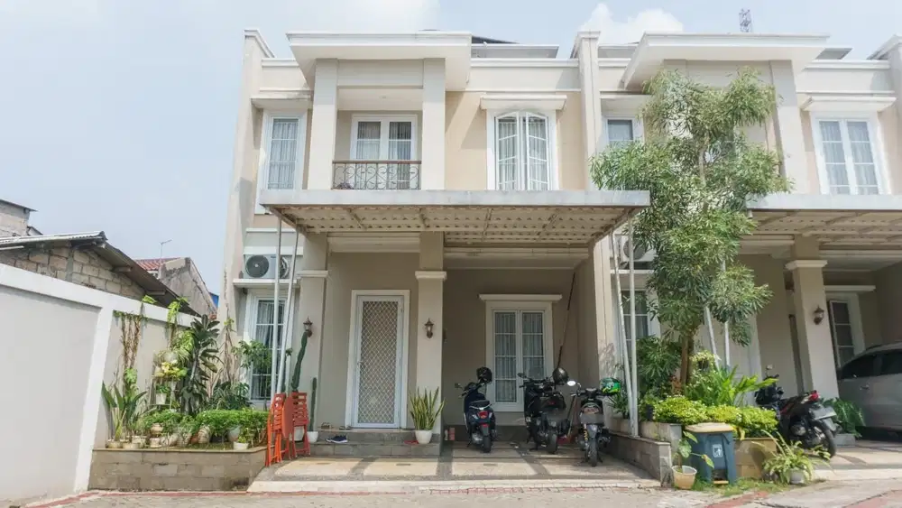 DIJUAL RUMAH 2 LANTAI DALAM KOMPLEK VILLA MAGNOLIA DEPOK