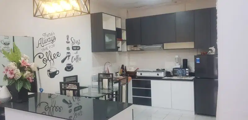 Disewa rumah full furnished modernland dalam cluster