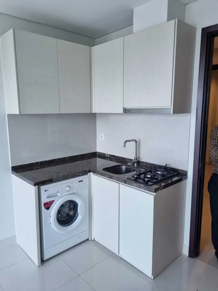 FOR SALE Apartemen PURI MANSION 2BR 49m2 SEMI FURNISHED HARGA 1.2M