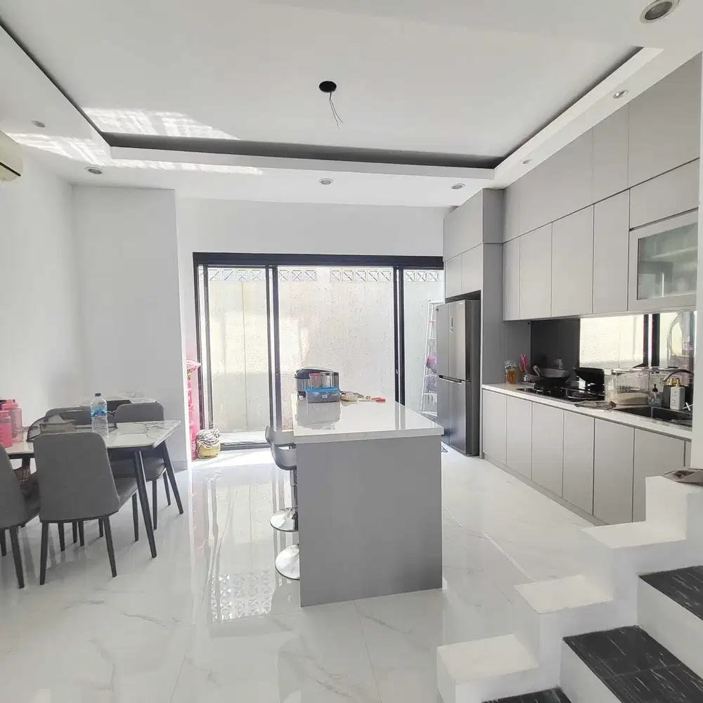 Dijual Rumah di Newton Gading Serpong Full Renovasi Cantik