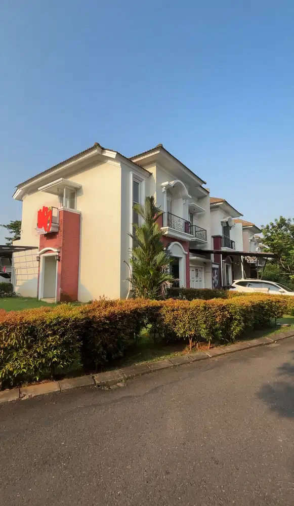 Dijual jarang ada rumah hook gading serpong