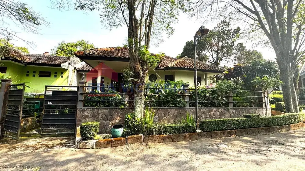 Rumah dilingkungan asri dekat Elpico, Ma Chung dan UB 2 di kota Malang