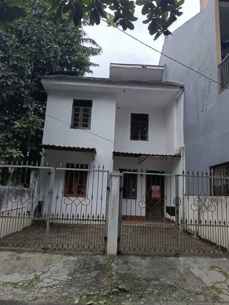 Dijual Cepat rumah 2 lantai di Citra Raya Cikupa