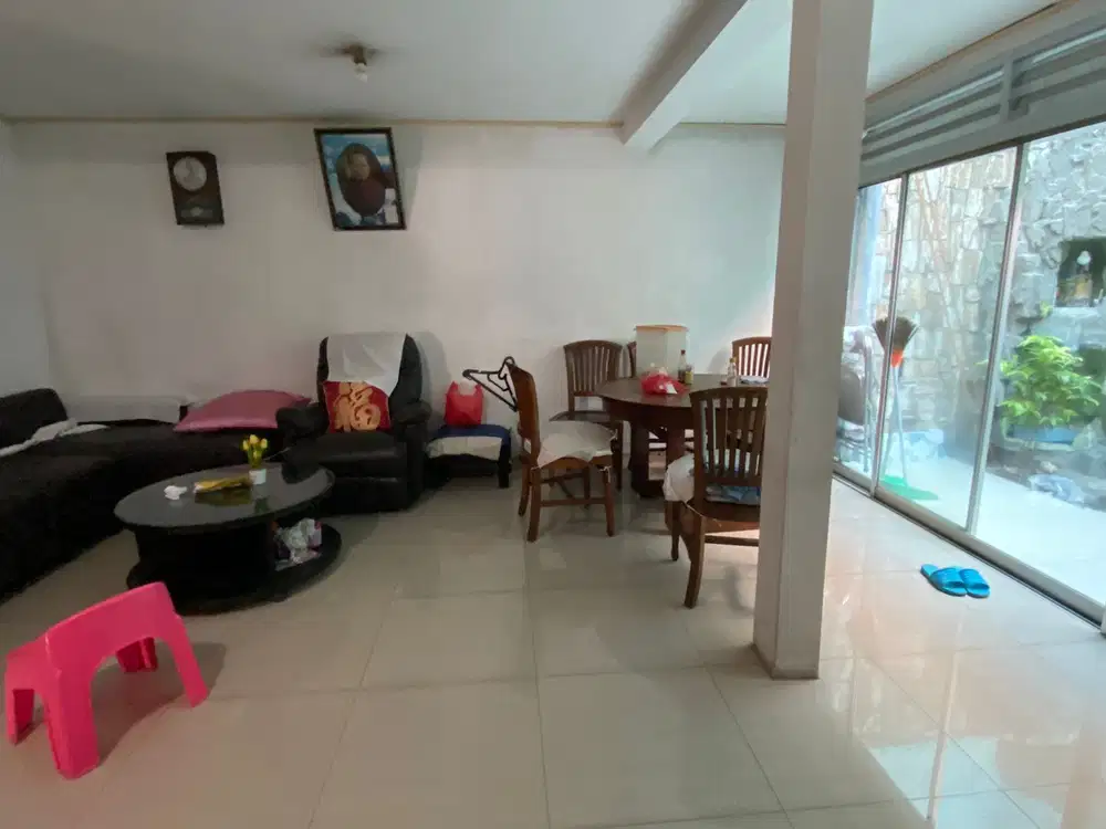 Rumah Minimalis Sederhana di Pulo Asem Jakarta Timur