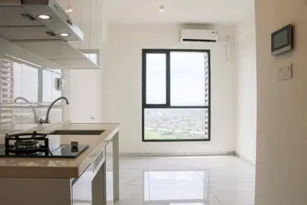 DIJUAL APARTMENT SKYHOUSE ALAM SUTERA TYPE STUDIO SEMI FURNISHED