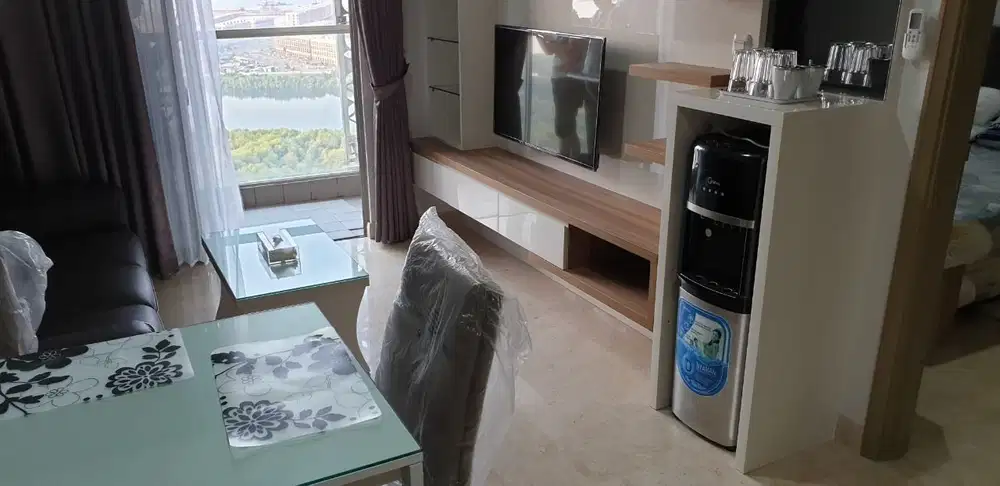 Disewa Apartment Gold Coast 1BR Uk 51sqm Furnished Siap Huni At Jakut