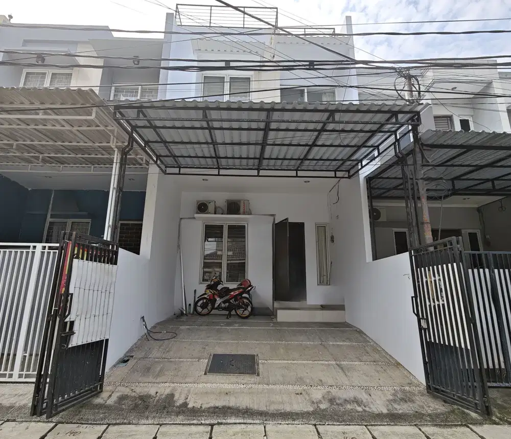 DIJUAL RUMAH TINGGAL 3 LANTAI AREA JERUK MANIS DURI KEPA KEBON JERUK