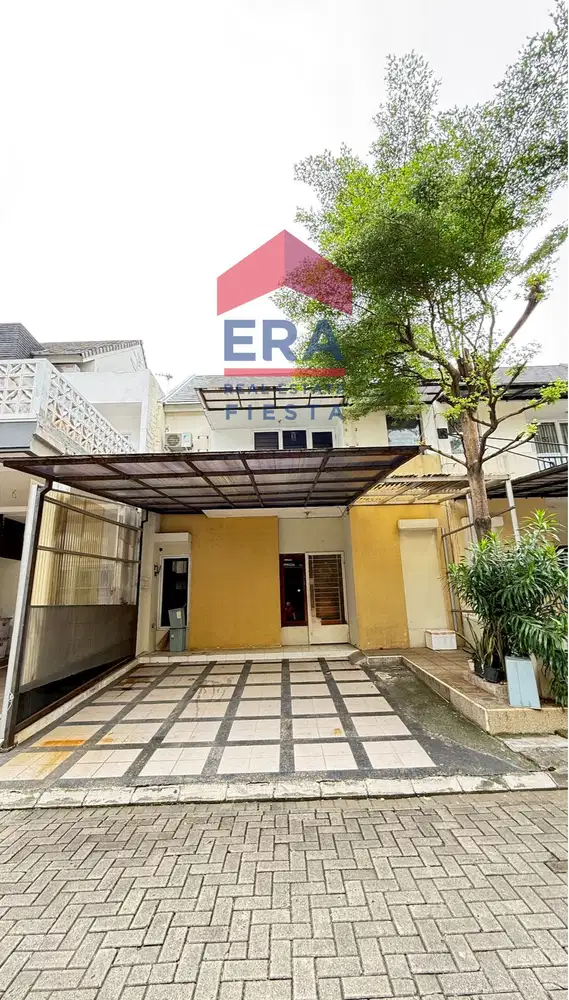 Rumah 2 Lantai Premier Park 2 Di Modernland Sudah Full Renovasi