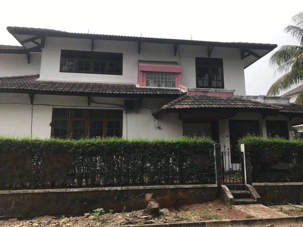 Rumah 2 Lantai di Pondok Indah, Jakarta Selatan