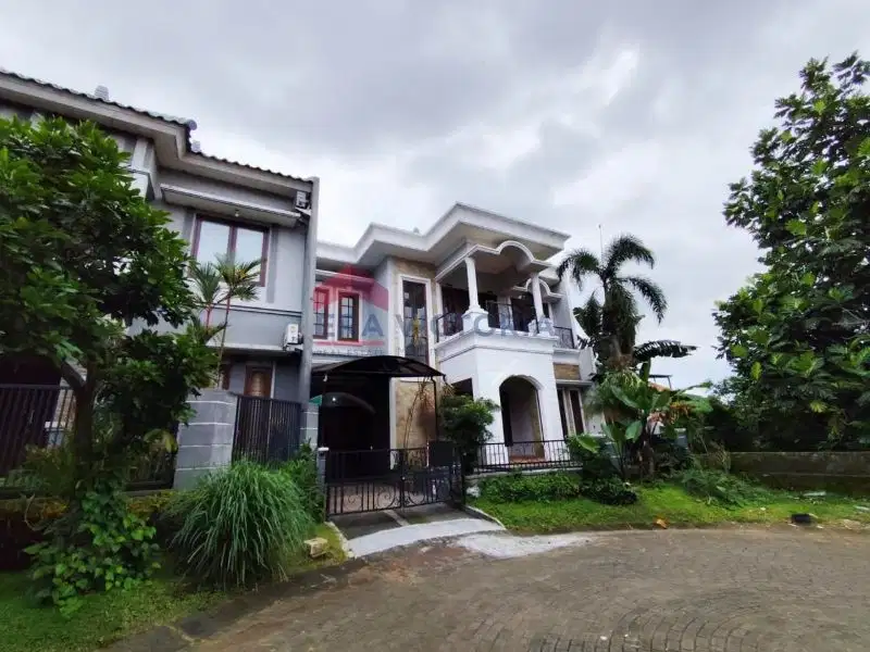 Rumah mewah disewakan murah di VPT Tidar Sukun Malang