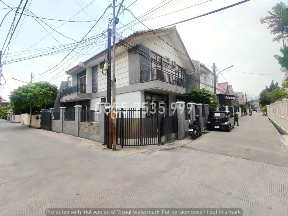 Rumah Duri Kepa dekat Tanjung Duren hoek Jakarta Barat Furnish