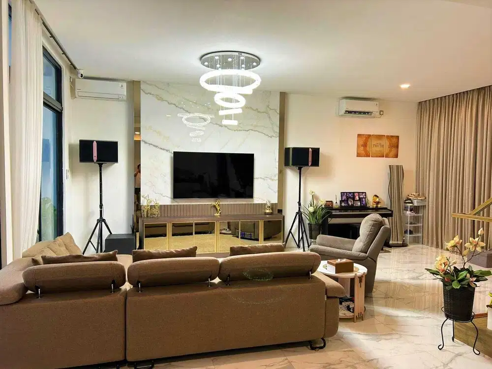 Di Jual Rumah Cluster Brava Himalaya Karawaci Central