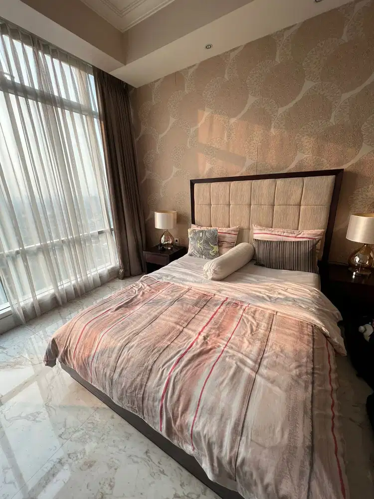 Apartemen Disewa Botanica 3+1 Studyroom uk 288m2 View Pool at Jaksel