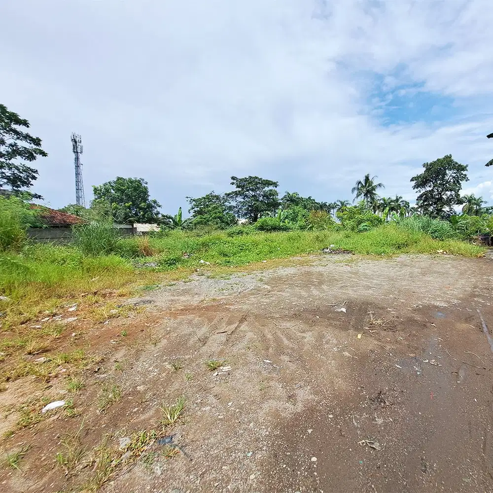 Tanah lebar 40 pinggir jalan raya kontainer 40 feet