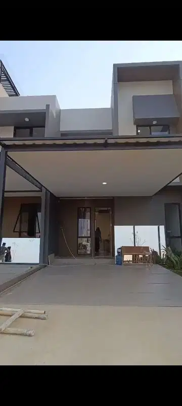 Rumah 2 lt di Alam Sutera Tangerang