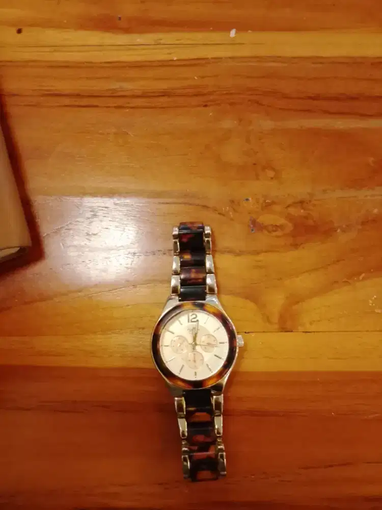 Alexandre Christie woman leopard