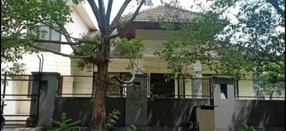 Dijual Cepat Rumah Lokasi Strategis di Pondok Indah Jakarta Selatan