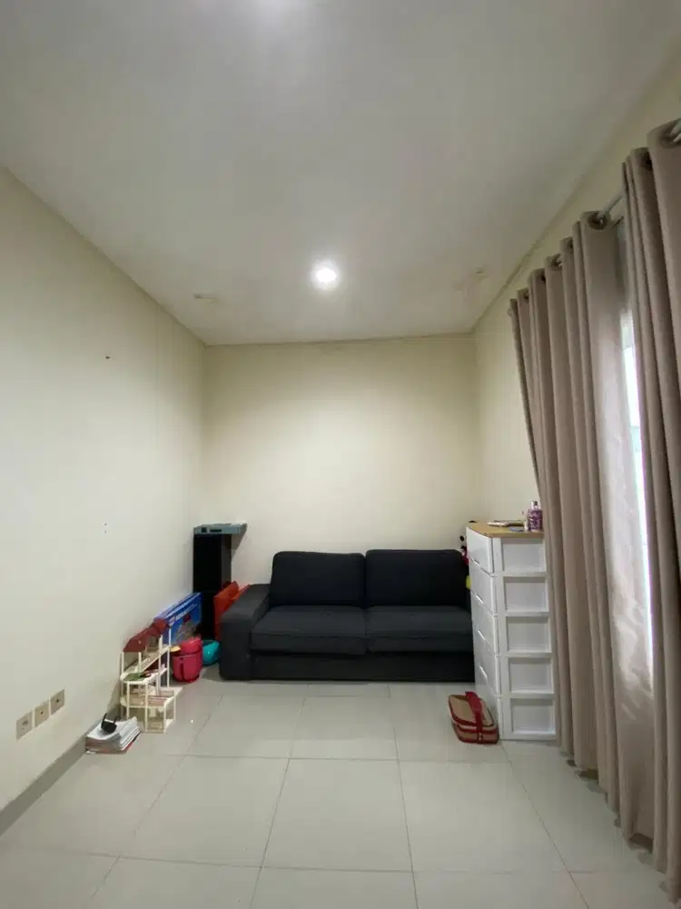 DIJUAL RUMAH DI GREENLAKE CITY!