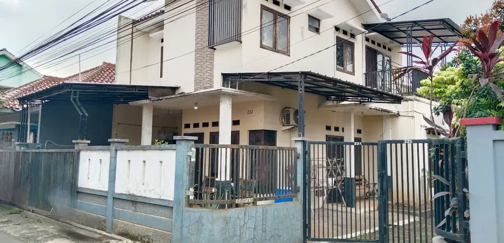 Jual cepat rumah 2 lantai, Jl. Mandor Basir, dekat tol Beji, Depok
