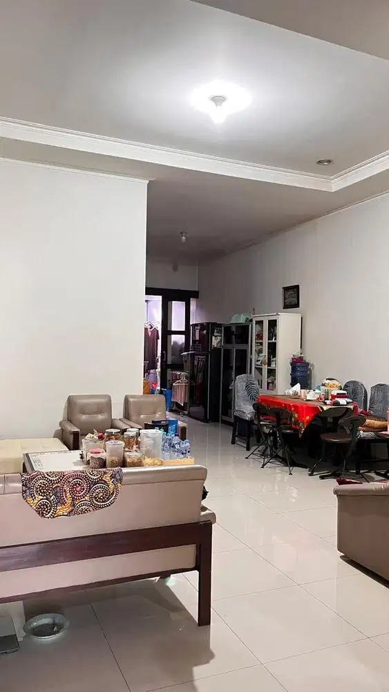 Rumah bagus di komplek mekar wangi bandung