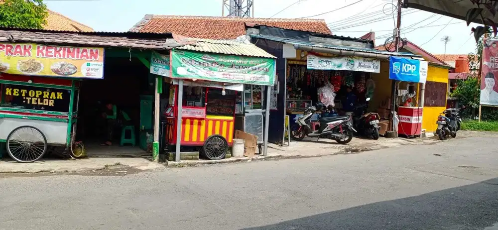 Rumah cocok tempat usaha di jl. Kebon Pedes , Tanah Sareal Bogor