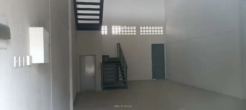 Di Sewakan Gudang Gandeng Taman Tekno BSD City