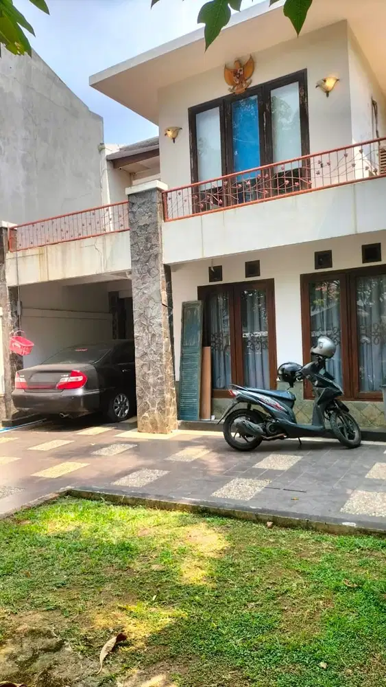 DIJUAL RUMAH BANGUNAN 2 LANTAI KAWASAN PONDOK LABU CILANDAK