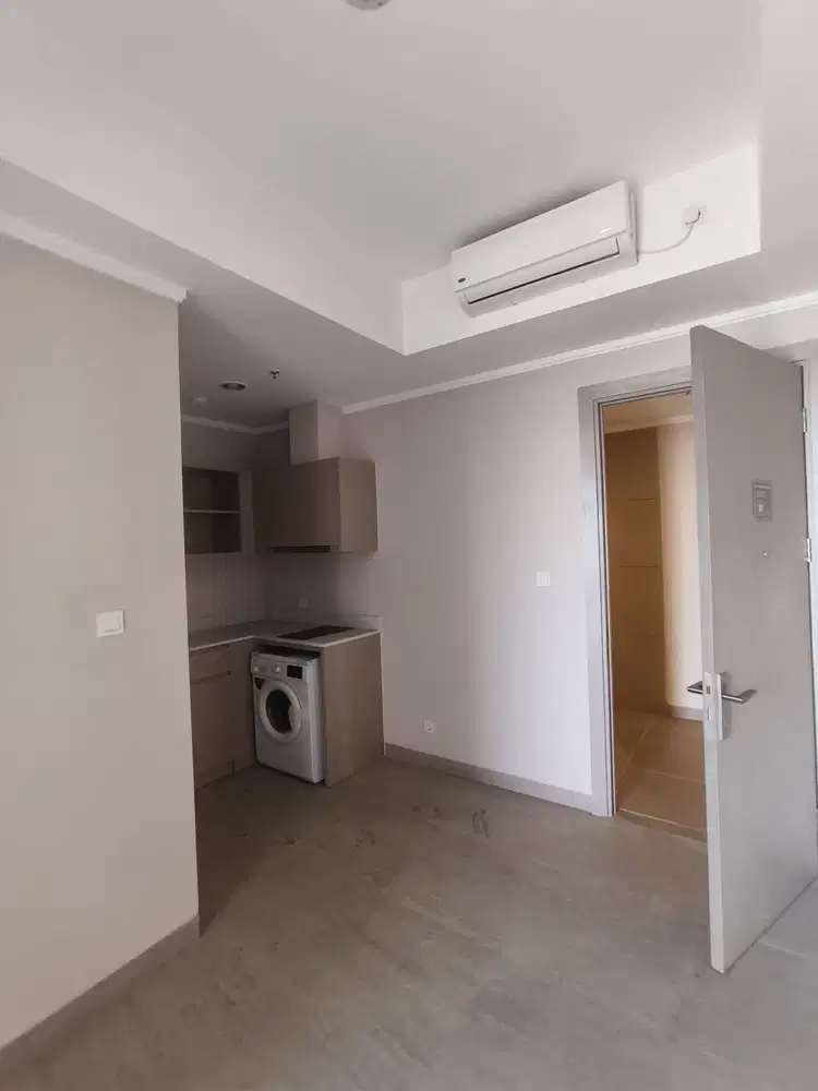 Apartment Menara Jakarta Semi Furnished Type 1 BR Lokasi Strategis