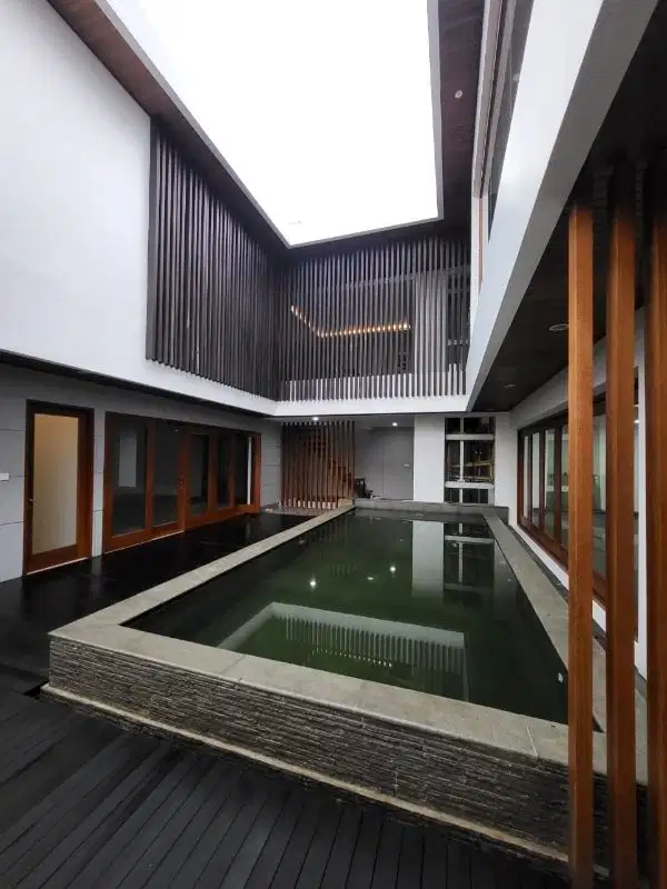 Dijual Rumah Baru, design Modern Tropical Minimalis di Pondok Indah