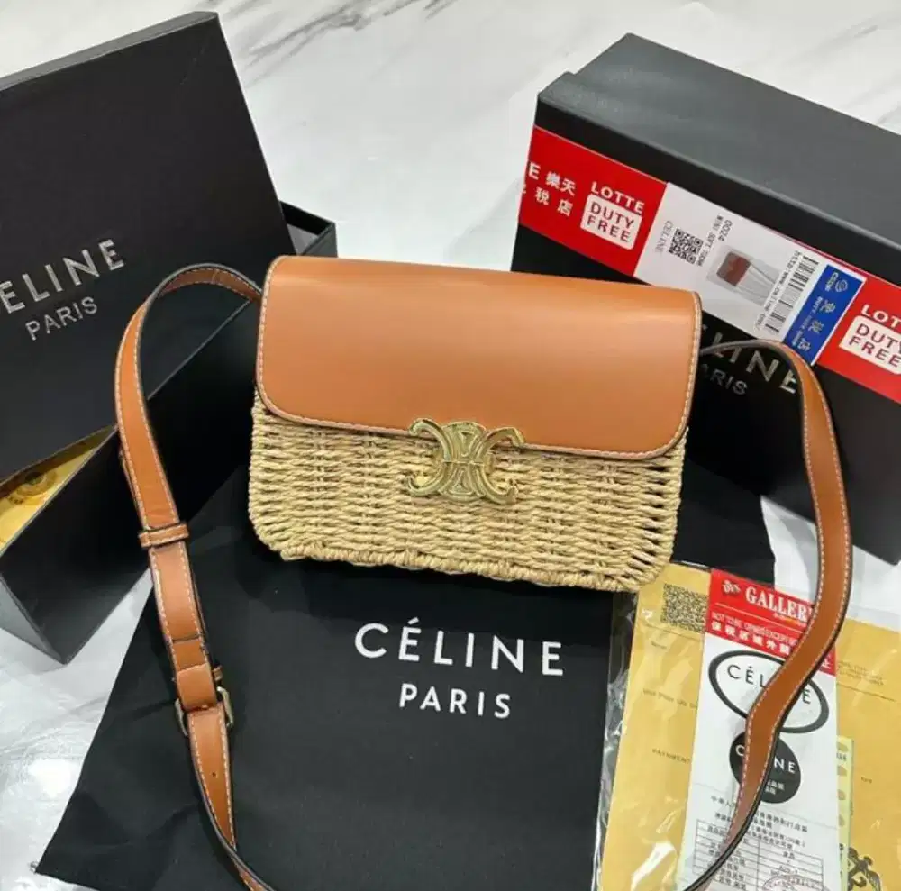 TAS CELINE TEEN TRIOMPHE WICKER SLING BAG