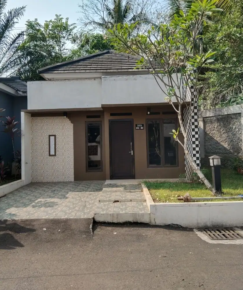 Jual rumah siap huni di Green Bali Resort 1, Pondok Rajeg, Cibinong