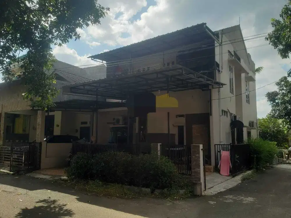 Dijual Rumah 2 lantai siap huni di Perumahan Depok