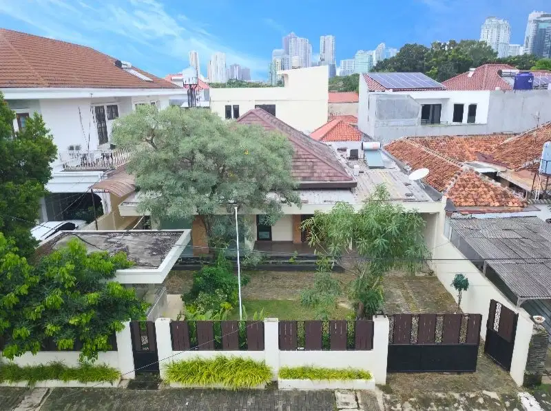 Rumah Menteng Jl Cirebon 719m² hadap Utara