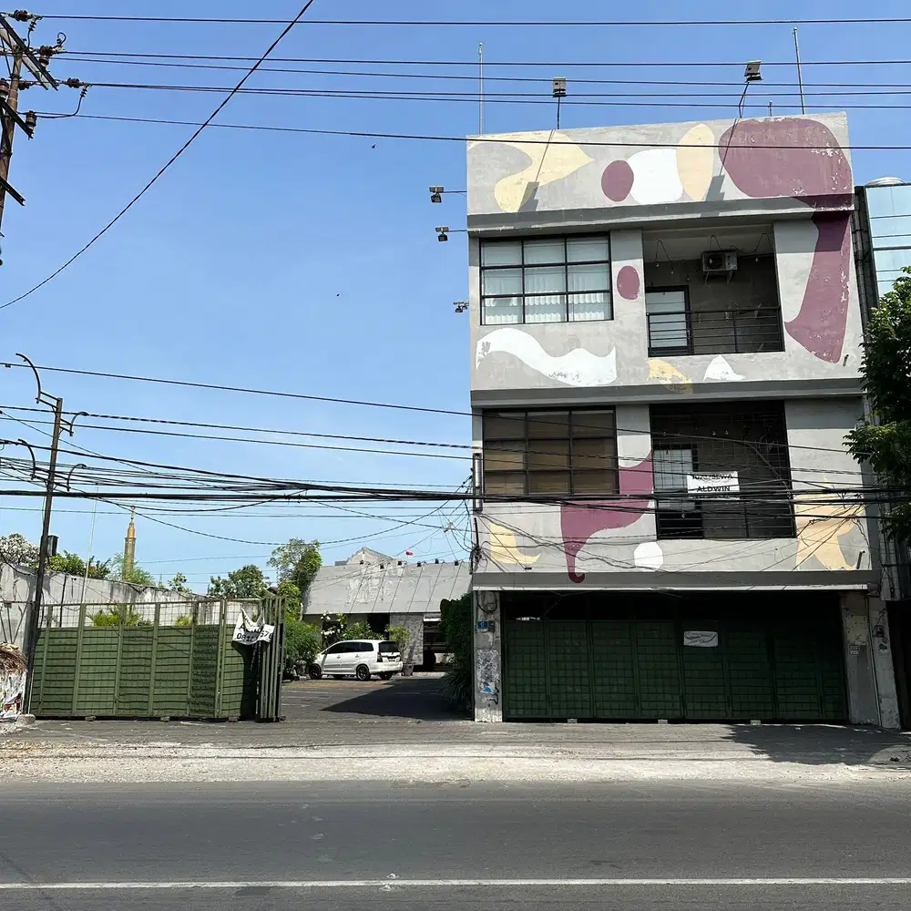 TURUN HARGA! JUAL/SEWA BEKAS RESTO + GEDUNG 4 LT DI RUNGKUT INDUSTRI