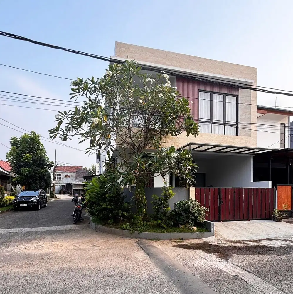 Di Jual Murah Rumah 2 Lantai Siap Huni Graha Raya