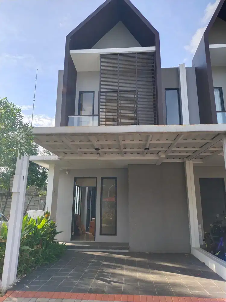 Dijual Rumah Cluster Hyra Melia Graha Raya Bintaro Jaya Posisi Huk